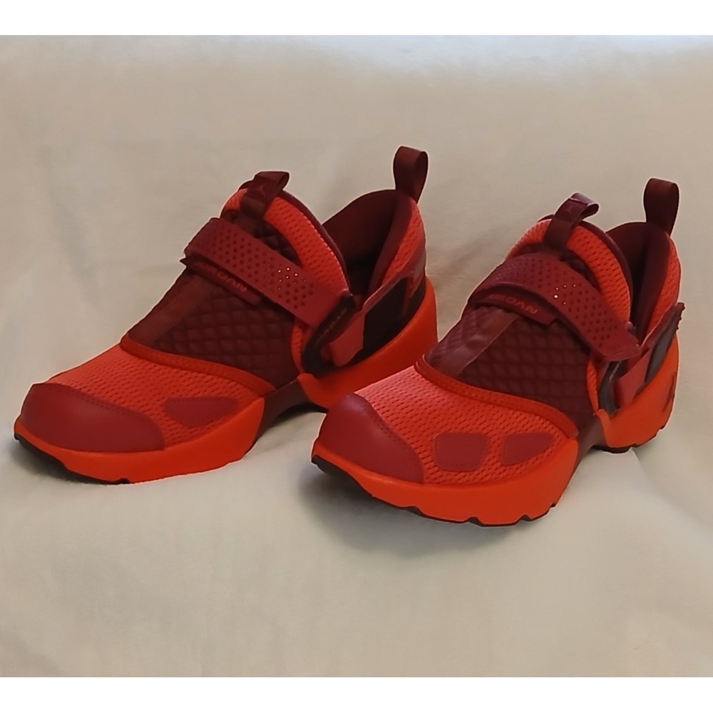 Nike Air Jordan Trunner LX Chile Red HQ2164-601 Women New